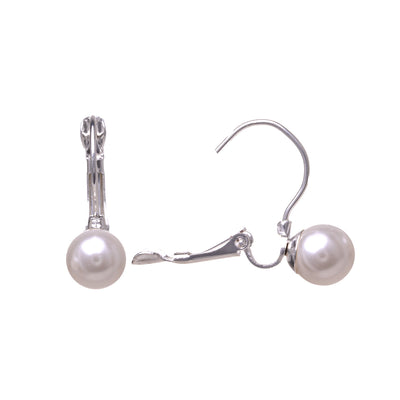 Hanging pearl earring with hook
