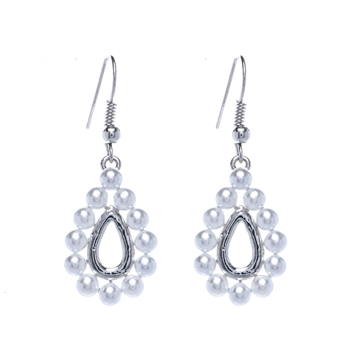 Hanging teardrop shaped pearl earrings