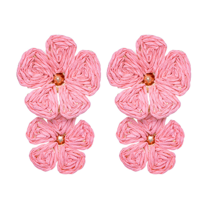 Flower earrings decorated with paper