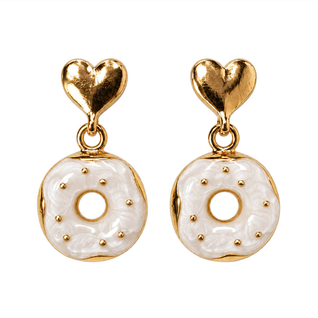 Dangling donut earrings with a heart