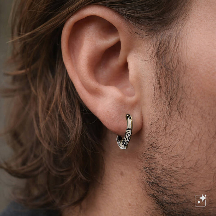 Decorated earring with ball – surgical steel