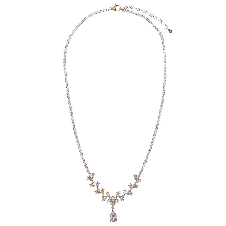 Vine-like zirconia necklace