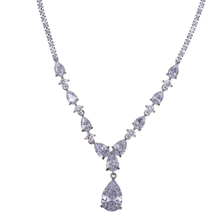 Teardrop zirconia necklace