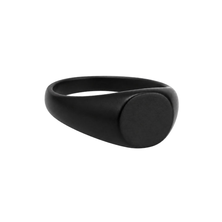 Black steel band ring with a brushed finish
