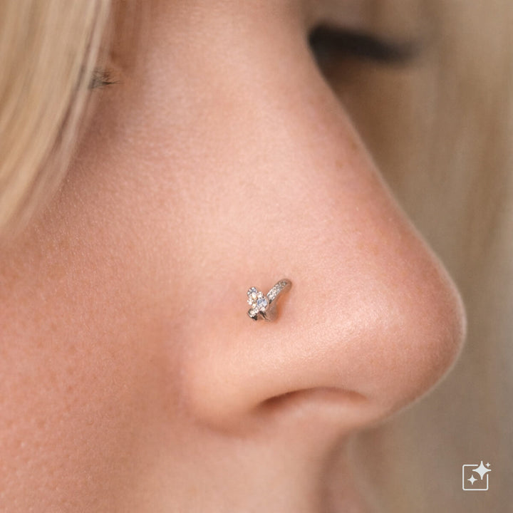Zirconia butterfly nose ring, spiral, 0.8 mm (Titanium G23)