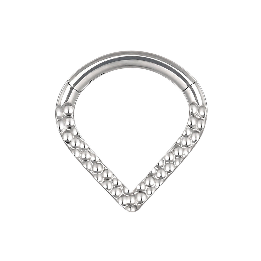 V-mallinen clicker rengas kuviollinen pinta 1,2 mm (Titaani G23)