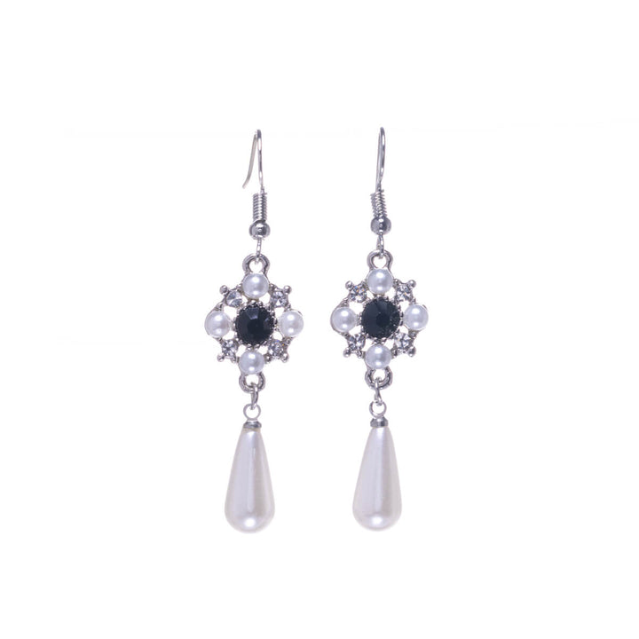 Stone hanging pearl earrings