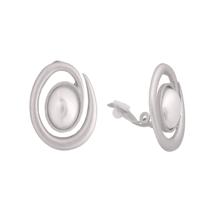 Ovals pearl clip earrings