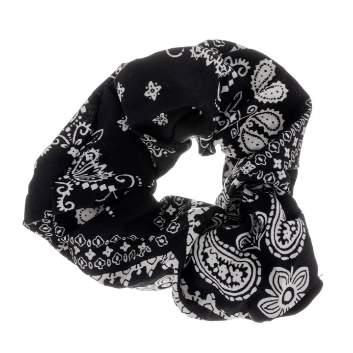 Musta paisley scrunchie 104050010427 | Ninja.fi