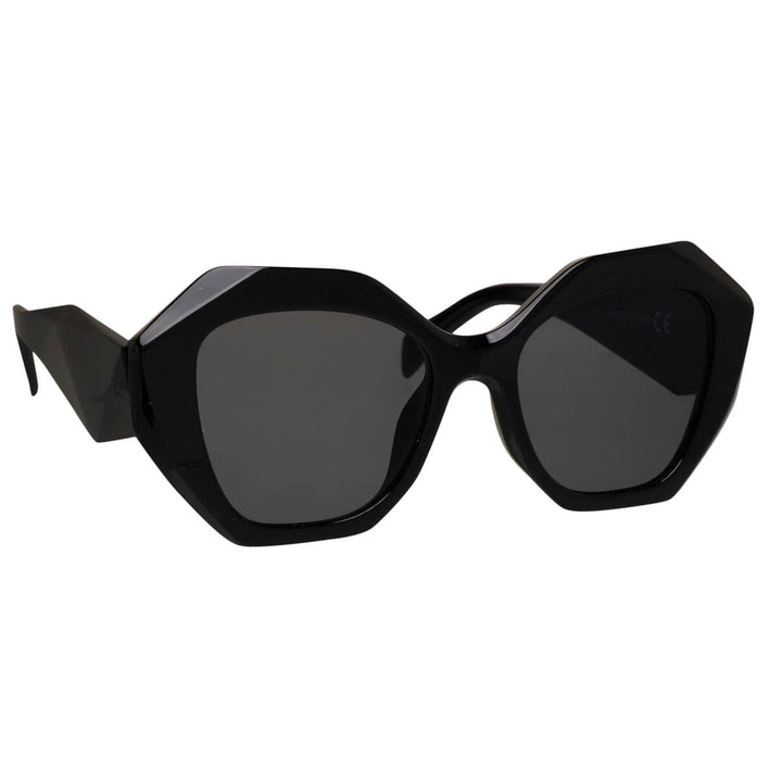 Angular square sunglasses