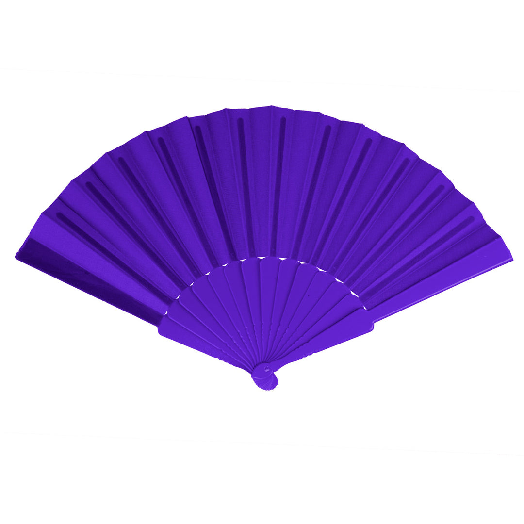 Plastic fan with cloth