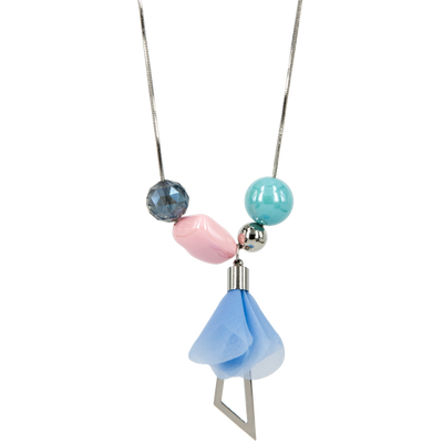 Long necklace with pendant